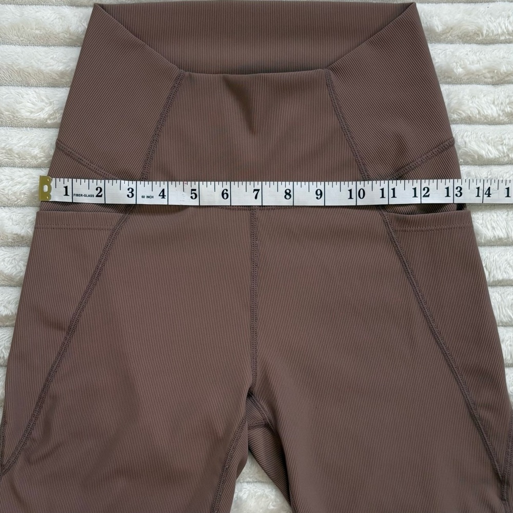 WILO The Label High Waist Bike Shorts Side Pockets Medium - Picture 7 of 8